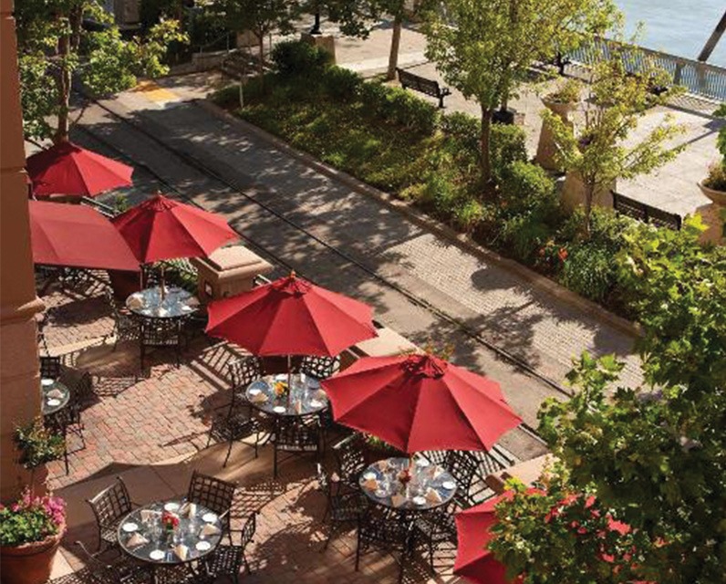 Aerial image of Embassy Suites by Hilton Sacramento Riverfront Promenade outdoor space